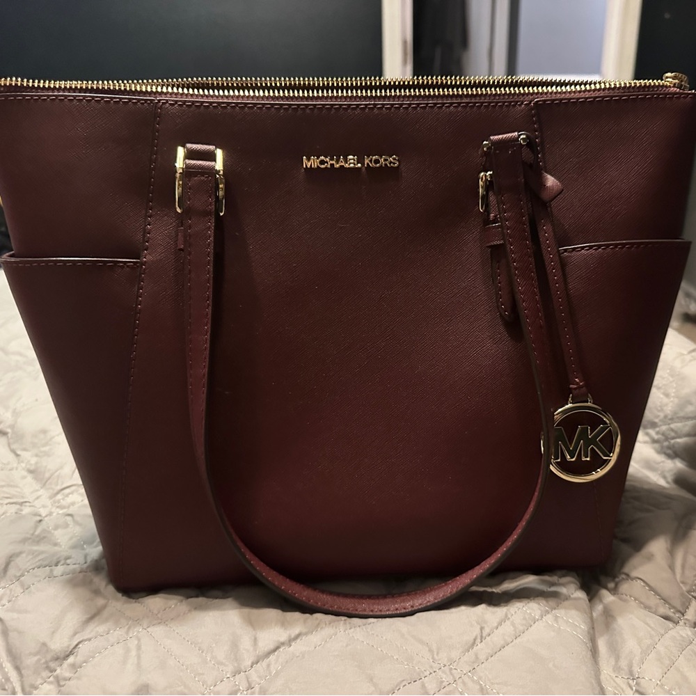 Micheal Kors bag